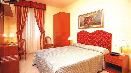 Habitación Doble del hotel Stromboli. Foto 3