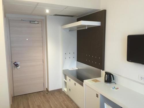 Habitación Doble Estándar - 2 camas del hotel Mercure Bergamo Aeroporto. Foto 1