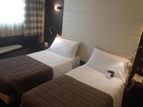 Habitación Doble Superior - 2 camas del hotel Mercure Bergamo Aeroporto. Foto 2