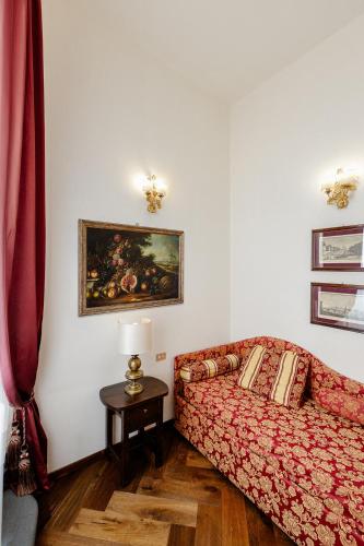 Habitación cuádruple del hotel Palazzo Dal Borgo. Foto 6