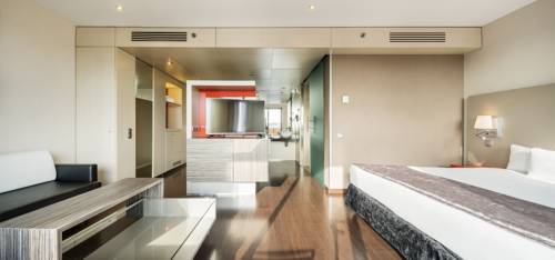 Junior suite del hotel Ilunion Barcelona. Foto 5