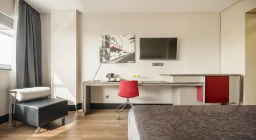 Habitación Doble - 1 o 2 camas del hotel Ilunion Barcelona. Foto 4