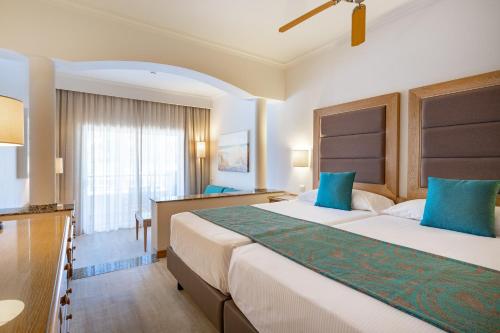 Habitación Familiar Plus del hotel 3hb Guarana - All Inclusive