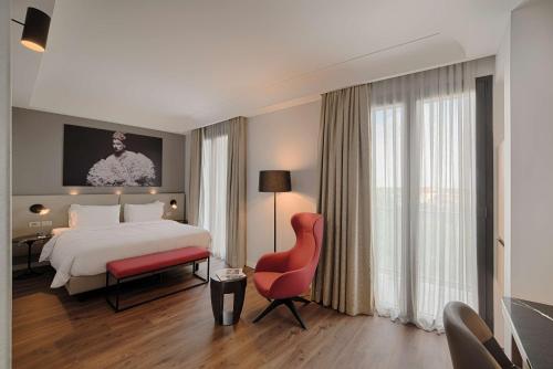 Habitación Premium del hotel Radisson Blu Milan. Foto 4