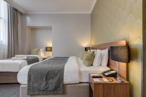 Habitación Familiar del hotel Best Western Mornington Hyde Park. Foto 2