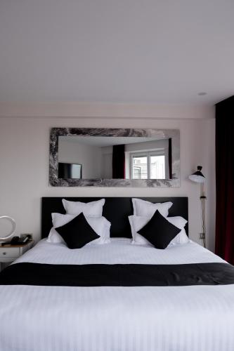 Suite Prestige del hotel Le Chat Noir. Foto 7