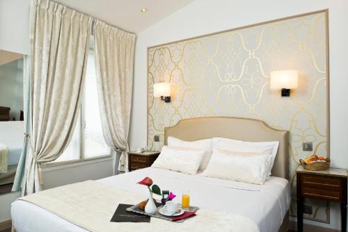 Habitación Doble Deluxe con terraza - 1 o 2 camas del hotel St Pétersbourg Opéra and Spa. Foto 7