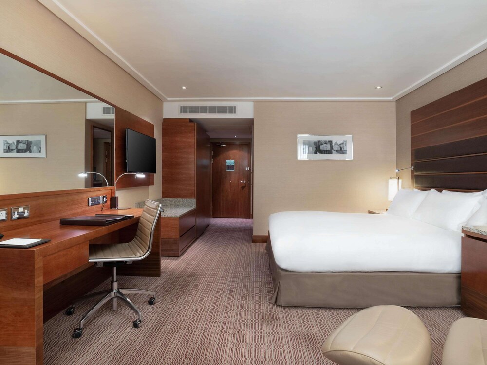 Habitación clásica, 1 cama de matrimonio, accesible para personas con discapacidad del hotel Sofitel London Heathrow