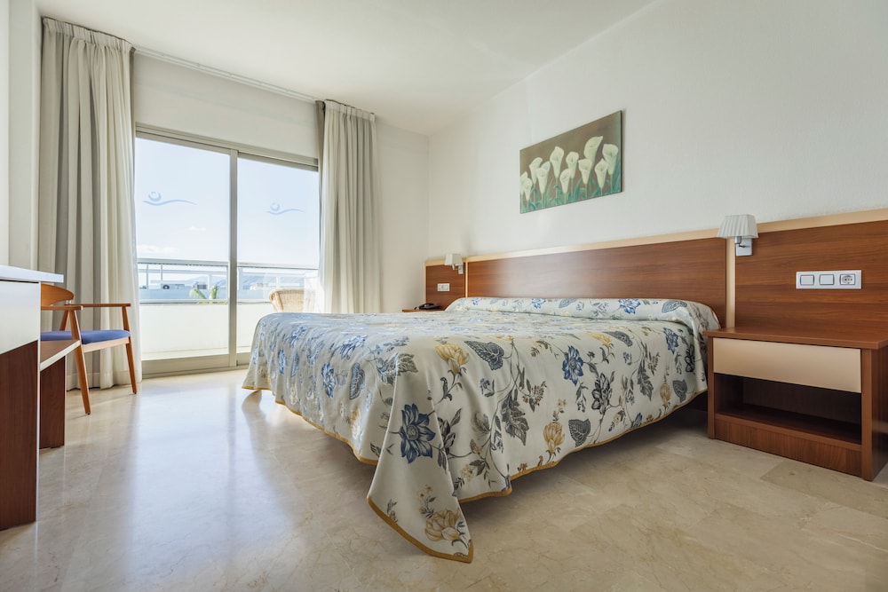 Habitación doble, 1 cama de matrimonio grande, terraza, vistas al mar del hotel and Spa Sun Palace Albir