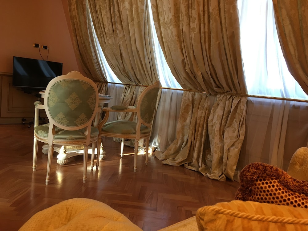 Suite Deluxe del hotel Andreola Central. Foto 5