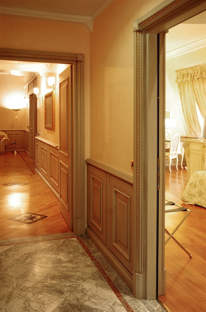 Suite junior del hotel Andreola Central. Foto 1