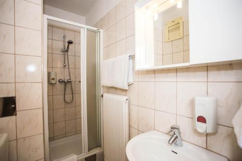 Habitación Doble - 1 o 2 camas del hotel Geblergasse. Foto 4