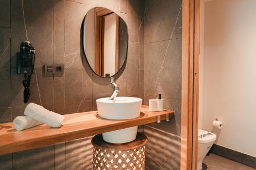 Suite Junior del hotel Poem Suites. Foto 7