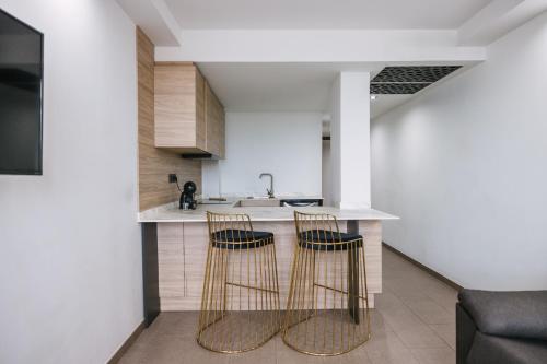 Apartamento Superior con vistas a la bahía del hotel Poem Suites. Foto 3