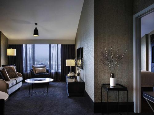 Suite Familiar Superior del hotel Mövenpick Hotel Wellington. Foto 1