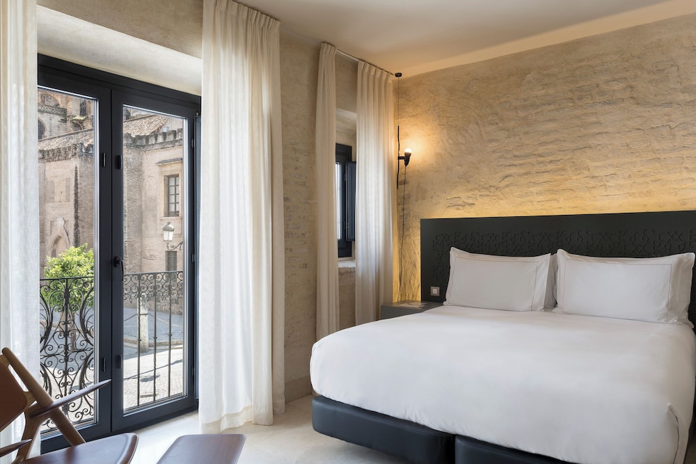 Junior Suite Views del hotel Eme Catedral Mercer