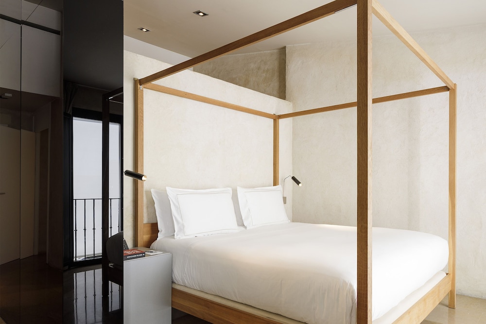 Junior Suite Views del hotel Eme Catedral Mercer. Foto 1