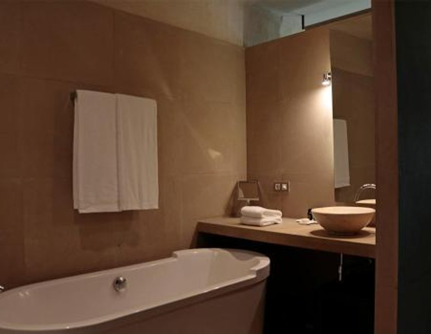 Suite Junior con vistas del hotel Eme Catedral Mercer. Foto 8