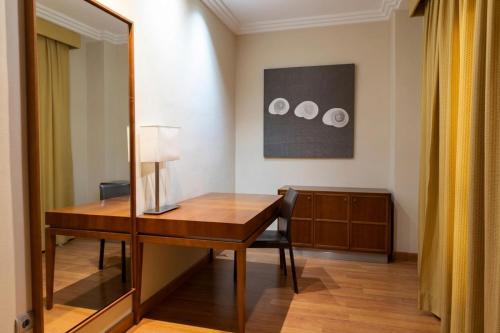 Suite Junior del hotel Exe Almería Centro. Foto 4