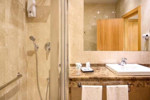 Habitación Triple del hotel El Valles
