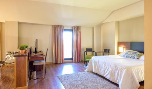Suite del hotel El Valles. Foto 1