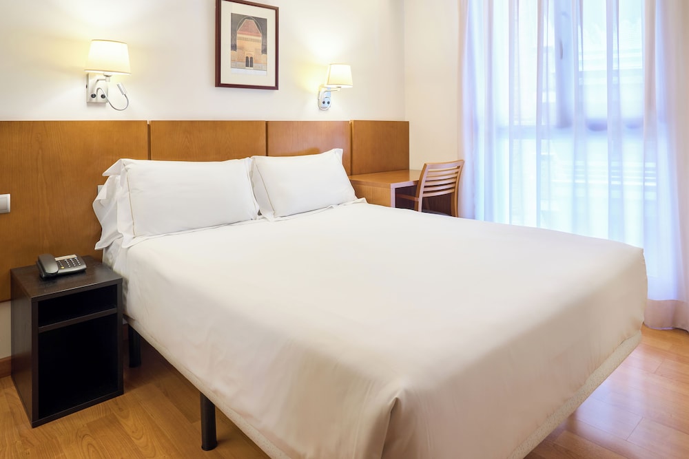 Habitación individual del hotel Senator Granada Spa