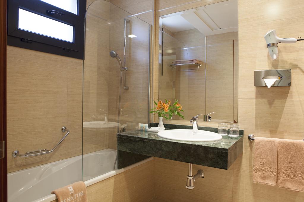 Habitación individual del hotel Senator Granada Spa