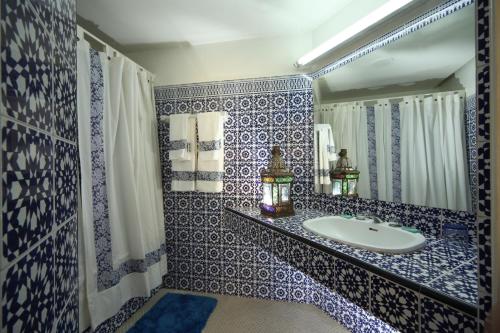 Habitación Doble del hotel Chellah. Foto 4