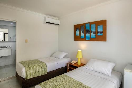 Habitación Doble con vistas al jardín del hotel El Dorado