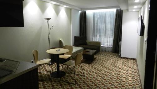 Apartamento Superior de 1 dormitorio del hotel Central Sofia. Foto 1