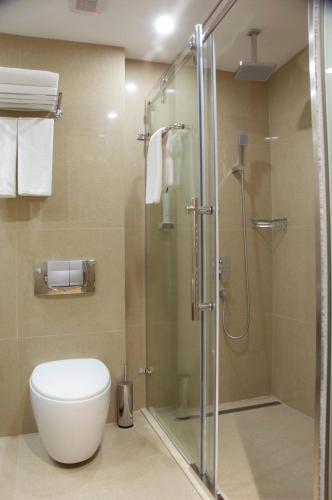 Habitación Doble Confort del hotel Central Sofia. Foto 5
