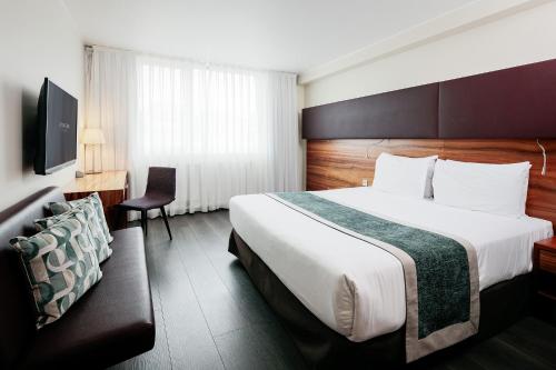 Habitación Doble del hotel Eurostars Embassy. Foto 2