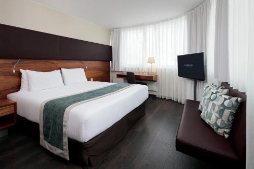 Habitación Doble con vistas panorámicas del hotel Eurostars Embassy