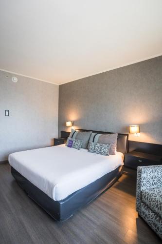 Habitación Doble Estándar del hotel Mercure Santiago Centro. Foto 3