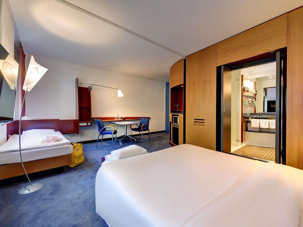 Suite Familiar del hotel Novotel Suites München Parkstadt Schwabing. Foto 2