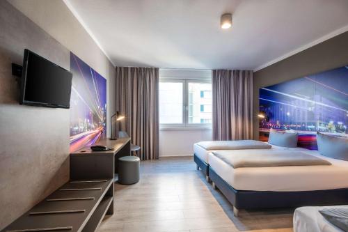 Habitación Triple del hotel Berlin Lichtenberg. Foto 2