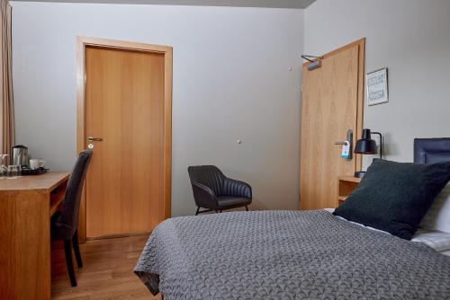 Habitación Doble Estándar - 1 o 2 camas del hotel Fron. Foto 11