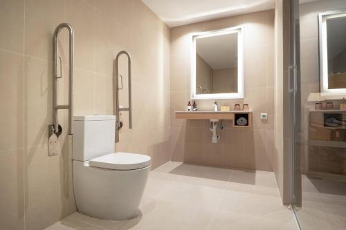 La Habitación Innside adaptada del hotel INNSiDE by Meliá Madrid Valdebebas. Foto 3
