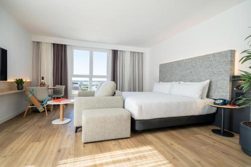 Habitación doble Comunicada Vista ciudad Con Vistas 2 Camas king Normal del hotel INNSiDE by Meliá Madrid Valdebebas