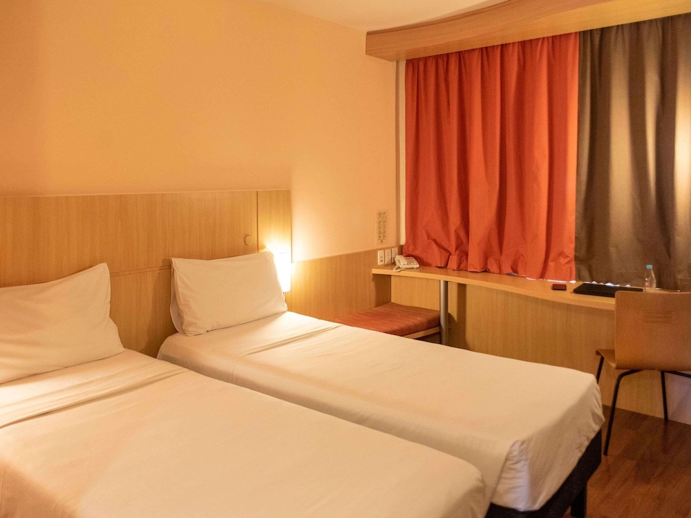 Apartamento estándar con dos camas individuales del hotel ibis São Paulo Barra Funda
