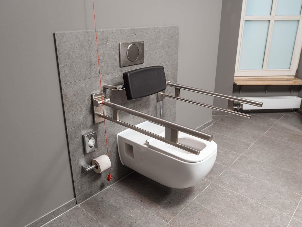 Habitación estándar con 1 cama doble, accesible del hotel ibis Styles Neckarsulm. Foto 6