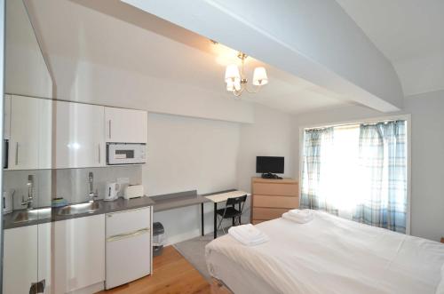 Habitación Doble Estándar - 2 camas del hotel Amber Residence. Foto 3