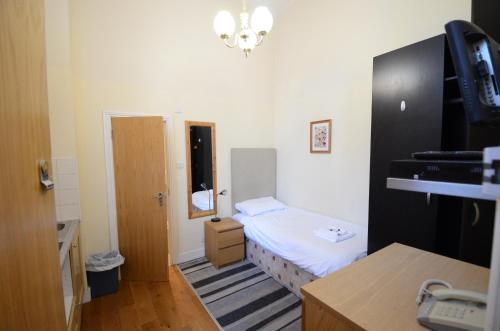 Habitación Individual Económica del hotel Amber Residence. Foto 5