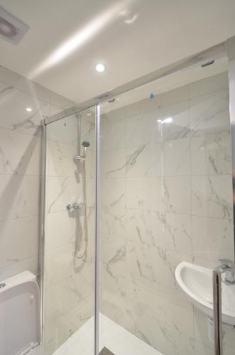 Habitación Individual Pequeña del hotel Amber Residence. Foto 4