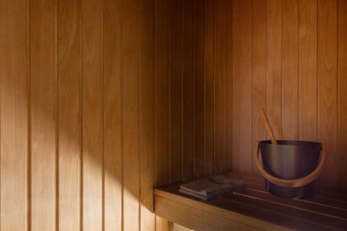 Executive King Room with Sauna del hotel Hilton Helsinki Airport. Foto 6