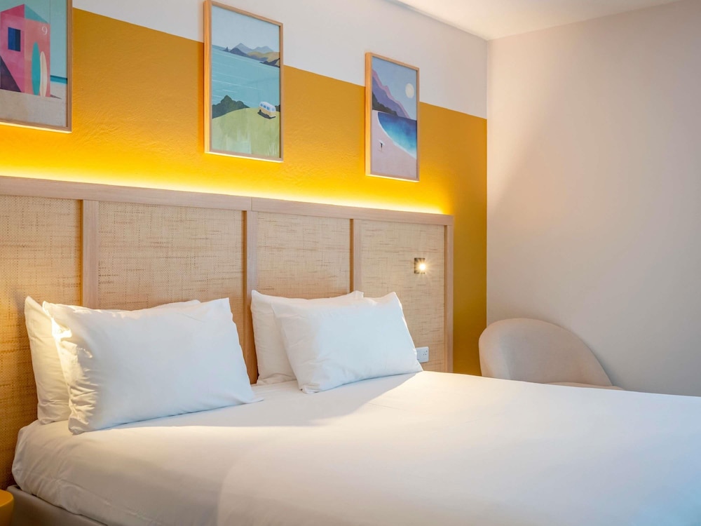 Habitación Estándar - 1 cama doble o 2 camas individuales del hotel ibis Styles Biarritz Plage. Foto 4