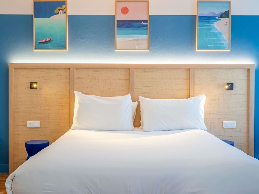 Habitación Confort - 1 cama doble o 2 camas individuales - vistas al mar y terraza del hotel ibis Styles Biarritz Plage. Foto 3