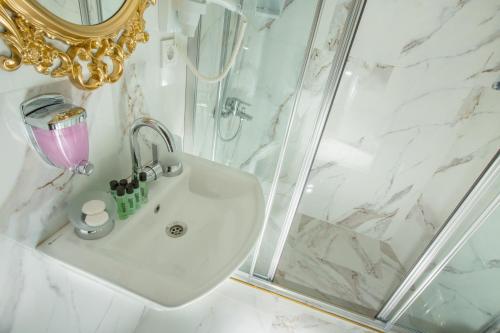 Habitación Doble Estándar del hotel Atlantis Royal. Foto 10