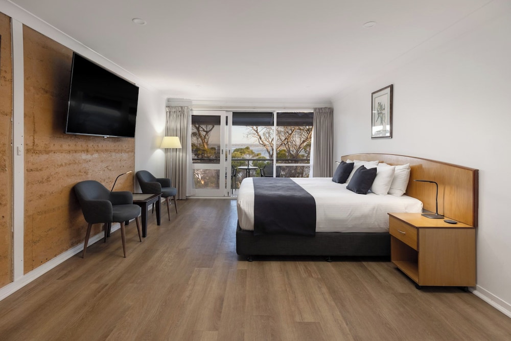 Suite Superior con vistas al agua, 1 cama de matrimonio grande del hotel Mercure Kangaroo Island Lodge