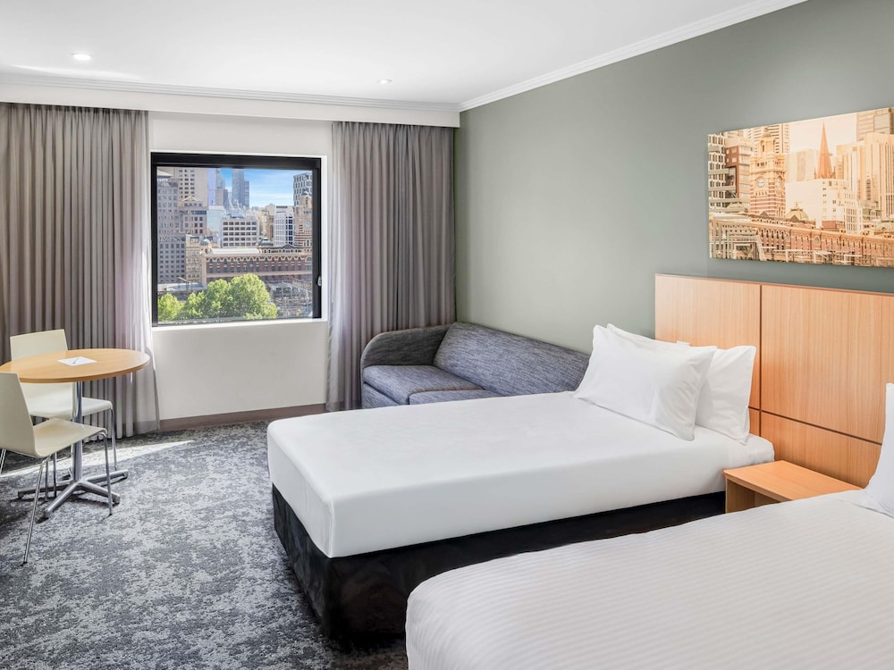 Habitación Twin Superior con Vista al Río del hotel Mercure Melbourne Southbank. Foto 5